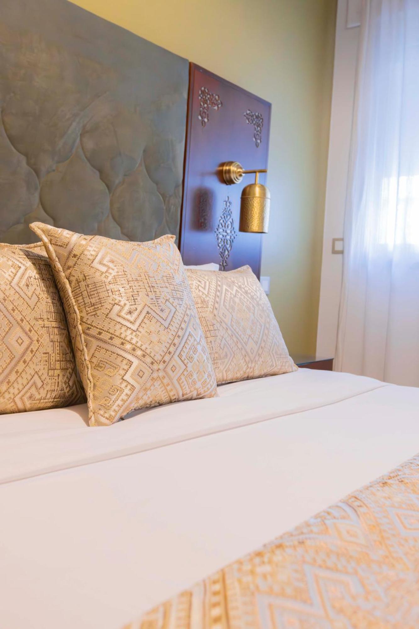 Residence Hoteliere & Resort - Moroccan Floors Tanger Buitenkant foto